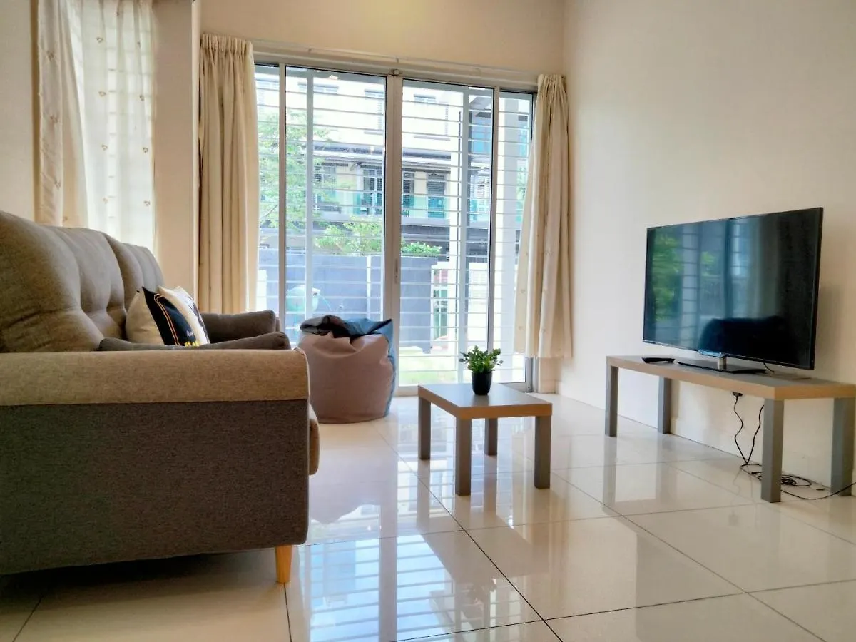 吉隆坡Semi-D Salak South Garden, Sri Petaling Kl别墅 吉隆坡
